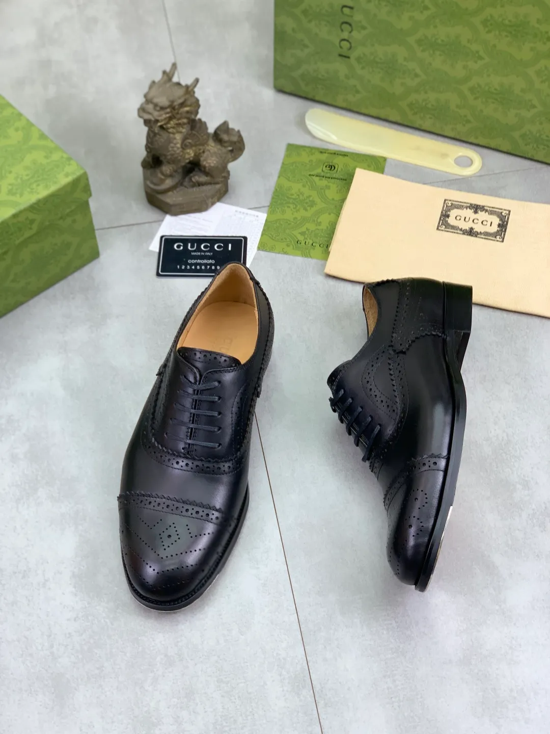 Men's men's shoes 💰P640 [New style] Water dyed cowhide 💰💎💎💎 [Gucci] GUCCI high-end men's formal business leather shoes, original order 1:1! Original imported high-end open-edge beaded calfskin, original metal buckle, imported first-layer cowhide lining for feet. Original high-end outsole, men's shoe size: 39-44 (45 customized) black and brown colors available